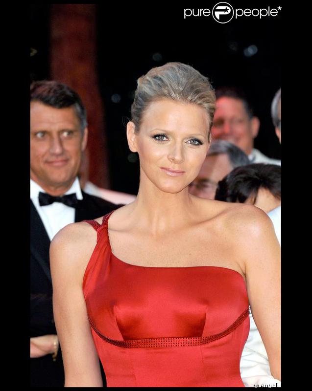 Charlene Wittstock au 61e gala de la Croix Rouge à Monaco