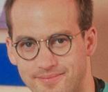 Anthony Edwards est le Dr Greene. Il meurt d'un cancer du cerveau à la 8e saison. Mais surprise ! Mark Greene sera aussi de retour pour le dernier épisode.  