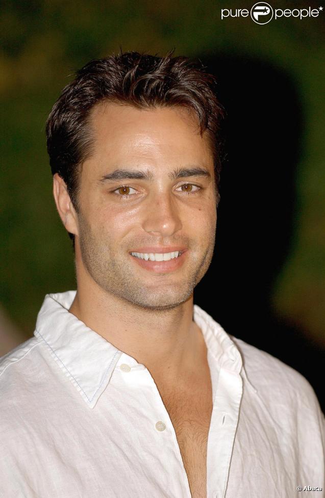 Victor Webster - Photos Ashlee ...