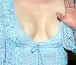 Alyssa Milano, divine sur tapis rouge !