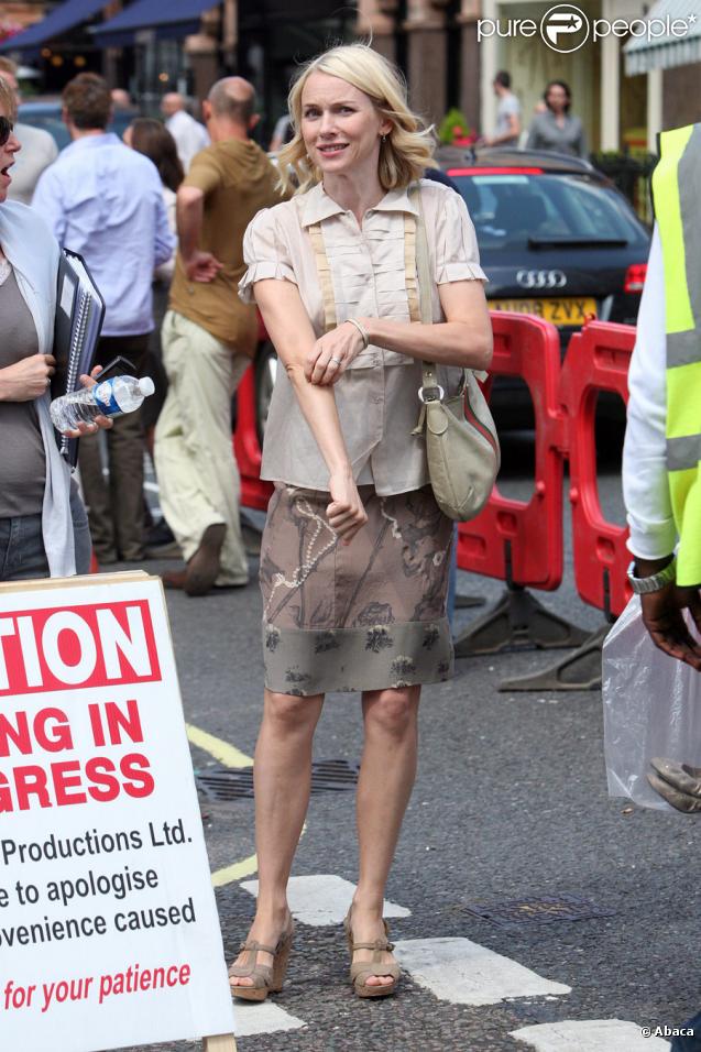 Anthony Hopkins et Naomi Watts sur le tournage à Londres du nouveau film de Woody Allen le 13 août 2009