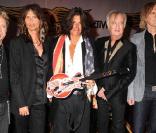 Tournée annulée pour Aerosmith suite à l'accident de Steven Tyler