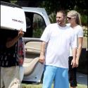 Kevin Federline, toujours en mode gros loukoum avec sa chérie... retrouve ses deux adorables premiers enfants, Kori et Kaleb !