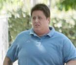 Chaz Bono alias Chastity, la fille de Sonny et Cher a commencé son changement de sexe et vient d'acheter une bague à sa girl friend Jennifer Elia...