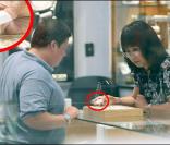 Chaz Bono alias Chastity, la fille de Sonny et Cher a commencé son changement de sexe et vient d'acheter une bague à sa girl friend Jennifer Elia...