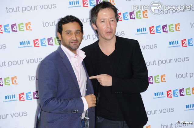 Jean-Luc Lemoine et Cyril Hanouna lors de la conférence de presse de la rentrée de France Télévisions le 27 août 2009