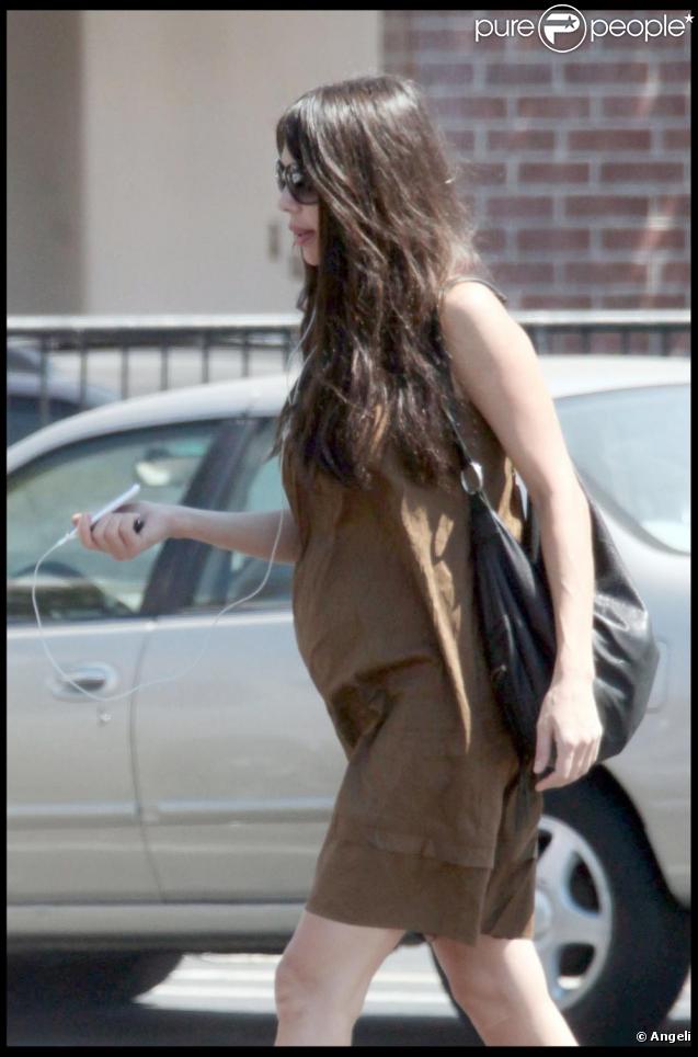 Oksana Grigorieva fait son supermarché à Los Angeles le 4 septembre 2009