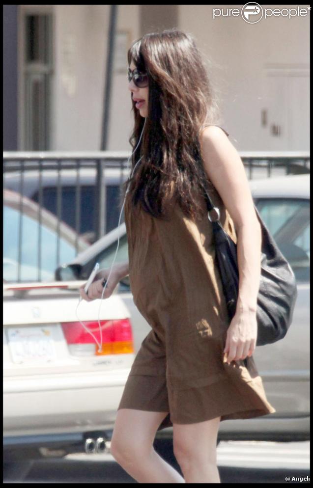 Oksana Grigorieva fait son supermarché à Los Angeles le 4 septembre 2009