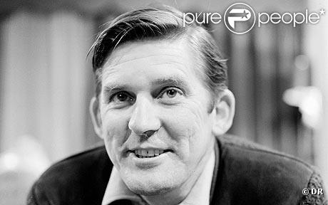 Ray Barrett