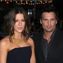 Kate Beckinsale absolument sublime au bras de son homme... de retour du Grand Nord !