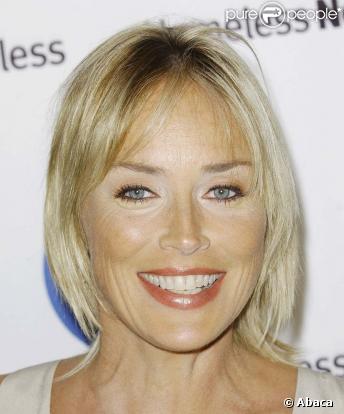 Sharon Stone à la soirée Homeless not Toothless à Los Angeles le 10 septembre 2009