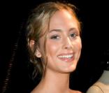 Nora Arnezeder à la soirée Armani dans le cadre de la Nuit de la mode organisée par le magazine Vogue