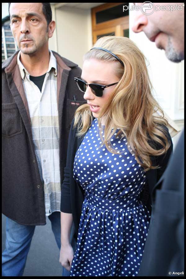 Scarlett Johansson et Pete Yorn présentent leur album  Break Up  au Bon Marché, le 11 09 09