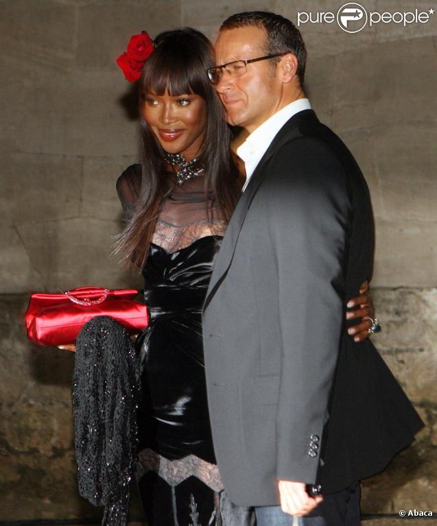 Naomi Campbell et son chevalier Vladimir Doronin lors du mariage de Barbara Feltus et Arne Quinze, le 12 septembre 2009.