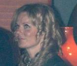 Geri Halliwell sort du bar Mayfair à Londre le 17 septembre 2009