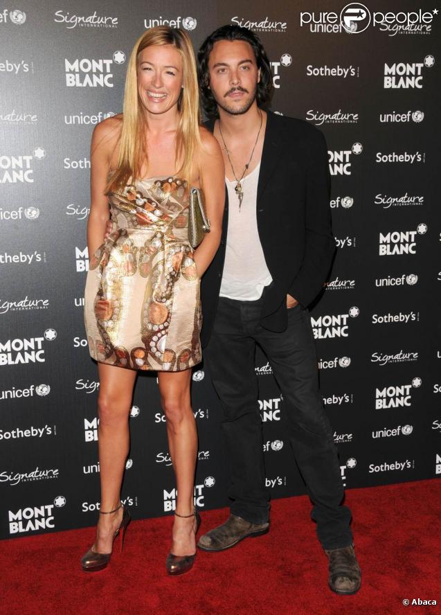 Cat Deeley et Jack Huston posent lors de la soirée de charité organisée par Montblanc à l'Hôtel Regent Beverly Wilshire de Los Angeles le 17 septembre 2009
