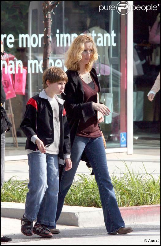 Lisa Kudrow en compagnie de son fils Julian Murray, 11 ans !