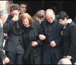 Le frère de Filip, sa mère, son père abattus aux obsèques de Filip Nikolic (Sainte Geneviève des Bois, 24 septembre 2009)