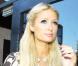 Paris Hilton a ressorti sa Bentley rose... elle veut interpréter Barbie sur grand écran ?