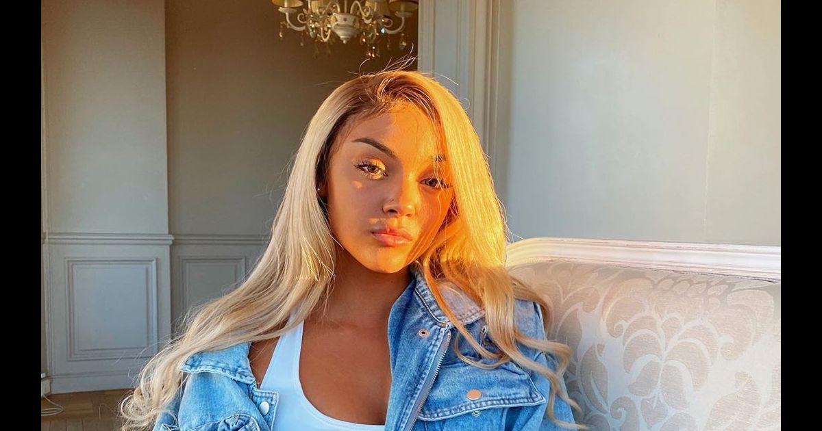 Wejdene Sur Instagram La Jeune Chanteuse Originaire Du 91 Connait Un