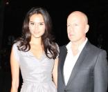 Bruce Willis et sa femme Emma Heming, tous les deux habillés en Christian Dior, au Palais de Tokyo pour assister à l'exposition 