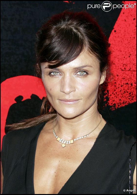 Qui peut se targuer de posséder un regard plus translucide qu'Helena Christensen ? 