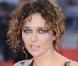 Malgré son air timide, l"actrice italienne Valeria Golino dégage une grande force de séduction, grâce à son regard bleu océan. 