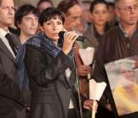 La première adjointe à la Mairie de Paris, Anne Hidalgo, a pris la parole pour affirmer le soutien de la ville à la cause birmane. 