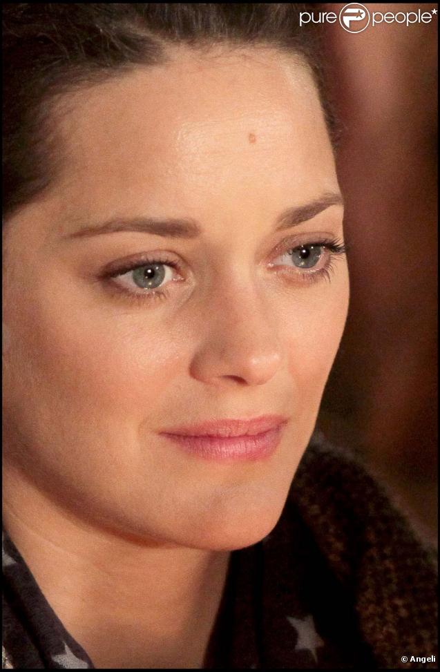 Une actrice remarquable et une femme engagée... Marion Cotillard n'oublie jamais les choses importantes. 