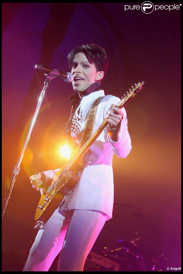 Prince sur la scène du Grand Palais, dimanche 11 octobre 2009 !