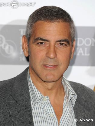 George Clooney, à l'occasion de l'avant-première du  Fantastique Mr. Fox , lors du BFI London Film Festival, au Dorchester Hotel, à Londres, le 14 octobre 2009 !