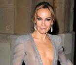 Tara Palmer Tomkinson, outrageuse, à la soirée d'anniversaire des 300 ans du magazine  Tatler , le 14 octobre 2009