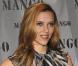 Scarlett Johansson arpente le monde... mais n'oublie jamais son élégance ni sa sensualité !
