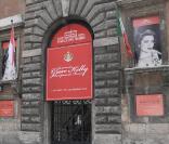 L'inauguration de l'exposition ''Les Années Brigitte Bardot'' à Rome le 15 octobre 2009