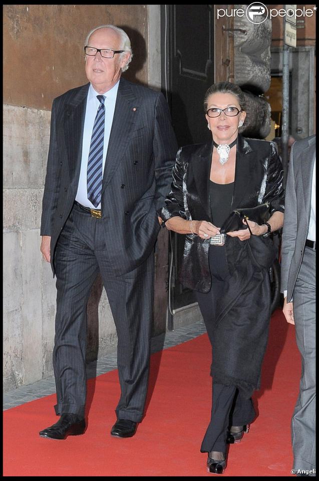 Le prince Victor Emmanuel de Savoie et la princesse Marina Doria de Savoie lors de l'inauguration de l'exposition ''Les Années Brigitte Bardot'' à Rome le 15 octobre 2009
