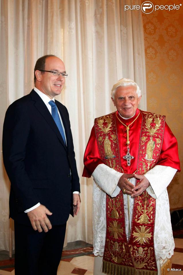 Le prince Albert II de Monaco a rencontré le pape Benoît XVI au Vatican le 16 octobre 2009