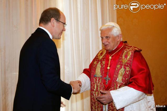 Le prince Albert II de Monaco a rencontré le pape Benoît XVI au Vatican le 16 octobre 2009