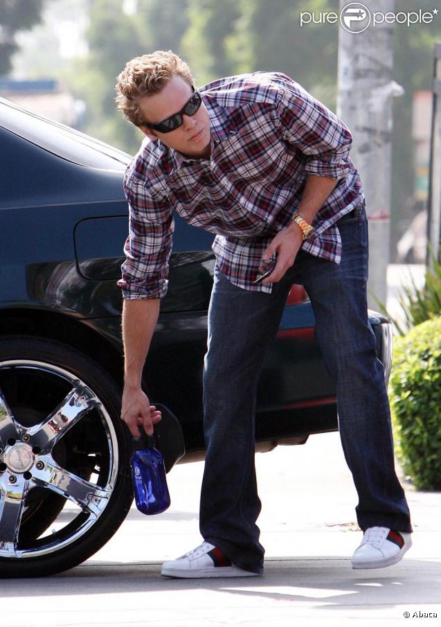 Pratt tourne une scène de Hills dans les rues de L.A.