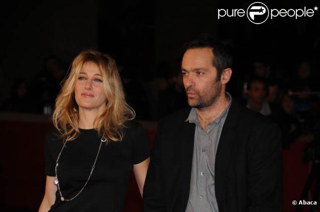 Valeria Bruni-Tedeschi et le cinéaste Cédric Kahn, à l'occasion de l'avant-première des  Regrets , dans le cadre du 4e Festival International du Film de Rome, le 19 octobre 2009 !
