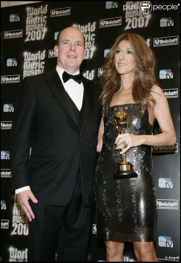 Le prince Albert de Monaco et Céline Dion lors des WMA's en 2007 à Monaco.