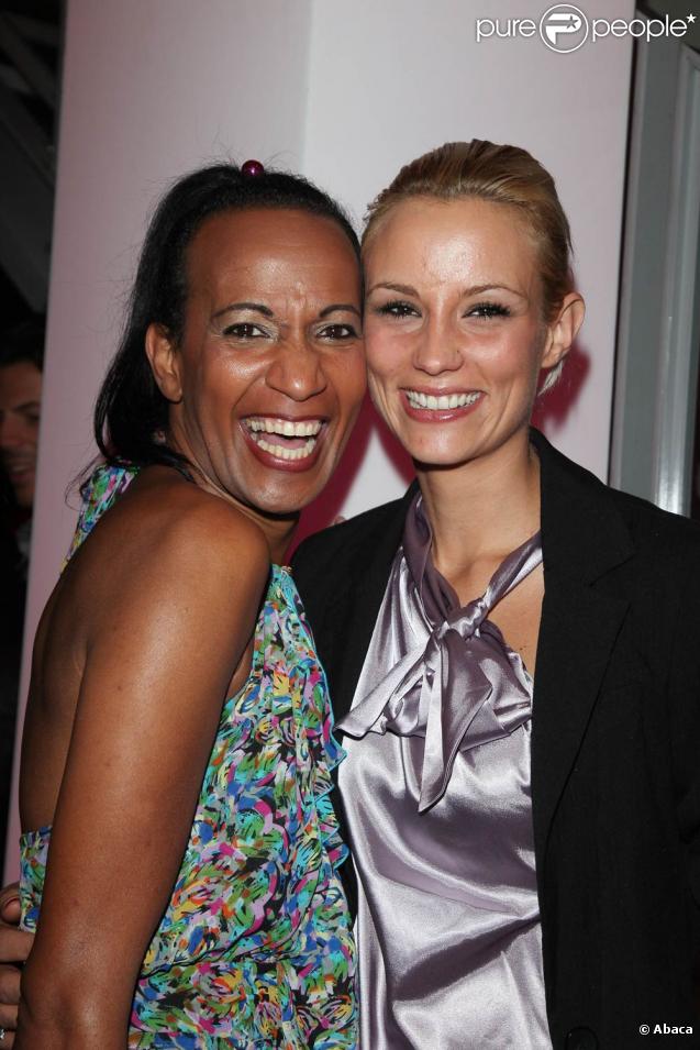 Vincent Mc Doom et Elodie Gossuin lors de la soirée pour le lancement de la chaîne Tresor TV à Paris le 22 octobre 2009