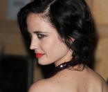 Eva Green très glamour, à l'occasion de l'avant-première de  Cracks , qui s'est tenue au Vue West End, dans le cadre du 53e London Film Festival, à Londres, le 25 octobre 2009 !