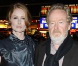 Jordan Scott et son père Ridley Scott, à l'occasion de l'avant-première de  Cracks , qui s'est tenue au Vue West End, dans le cadre du 53e London Film Festival, à Londres, le 25 octobre 2009 !