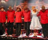 Les Monty Python au grand complet sur la scène du royal albert hallde Londres pour une représentation exceptionnelle de Not The Messiah, le 23 octobre 2010.
