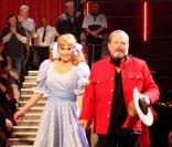 Les Monty Python au grand complet sur la scène du royal albert hallde Londres pour une représentation exceptionnelle de Not The Messiah, le 23 octobre 2010.