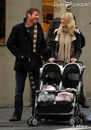 Dennis Quaid, sa femme, Kimberly Buffington, et leurs jumeaux, Thomas Boone et Zoe Grace