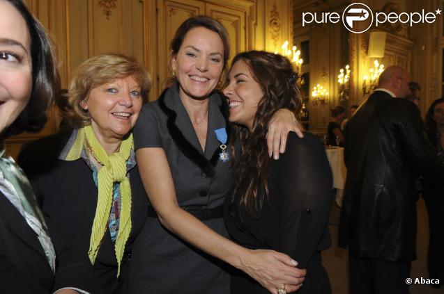 Cendrine Dominguez et sa fille Léa au ministère de l'écologie (27 octobre 2009)