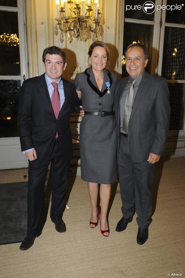 Benoist Apparu, Cendrine Dominguez et son mari Patrice au ministère de l'écologie (27 octobre 2009)