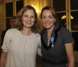 Catherine Schoffer (directrice des programmes de Téva) et Cendrine Dominguez au ministère de l\'écologie (27 octobre 2009)
