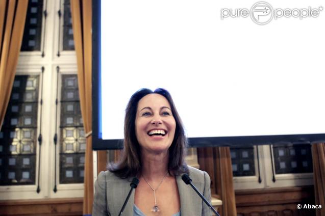 Ségolène Royal dans la mairie du IVe arrondissement à Paris lors d'une réunion de Désirs d'avenir le 28 octobre 2009